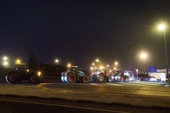 Decenas de tractores colapsan la