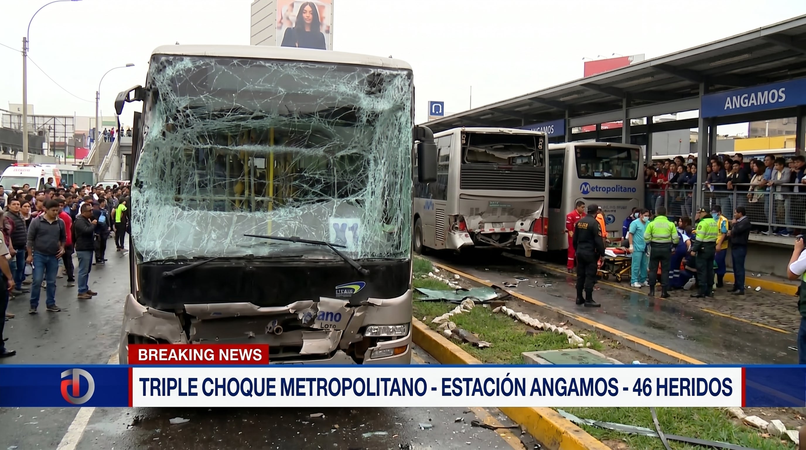 Un triple choque de buses del Metropolitano en la estación Angamos de Lima resultó en 46 personas heridas, con daños significativos a los vehículos y la infraestructura. (Imagen Ilustrativa Infobae)