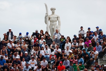 Una de las estatuas que distinguen al estadio Pietrangeli (Fuente: REUTERS/Guglielmo Mangiapane)