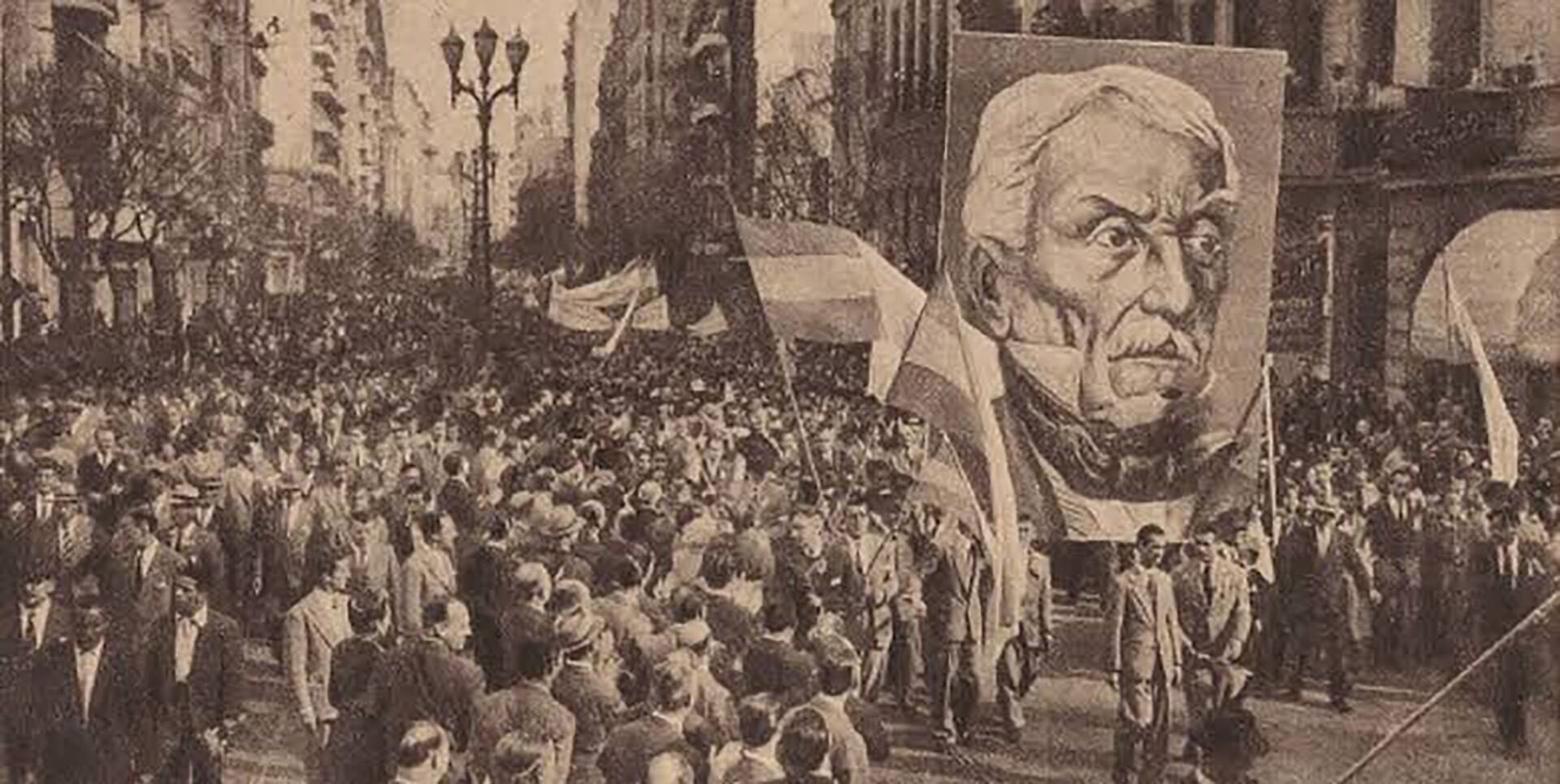 Muchas banderas argentinas y gigantografías de nuestros próceres. En la imagen, José de San Martín