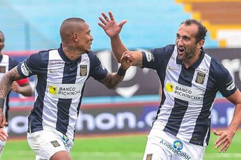 Arley Rodríguez celebrando su gol