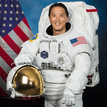 Kim se prepara para su