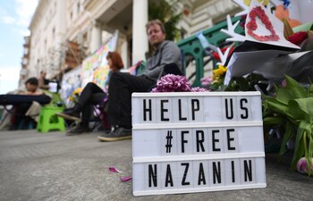 Protesta a las puertas de