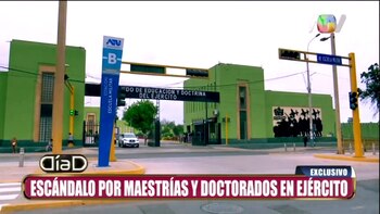 Oficiales del Ejército del Perú