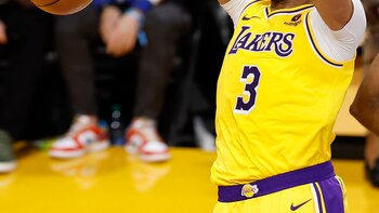 Lakers toman impulso, Clippers y
