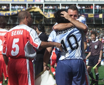 partido despedida maradona con Stoichkov