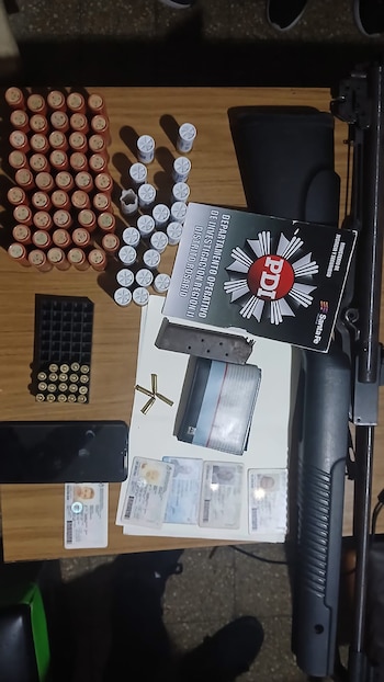 Allanamientos con detenidos por venta de droga en medio de la búsqueda de un joven desaparecido hace días