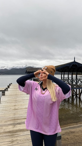 Warda Nara se fotografió con