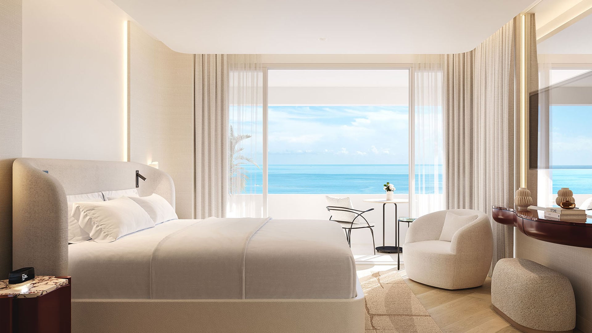 La restauración incluyó 171 habitaciones y suites, con exclusivos Bungalows, Penthouses y vistas panorámicas al Atlántico (delanohotels.com)