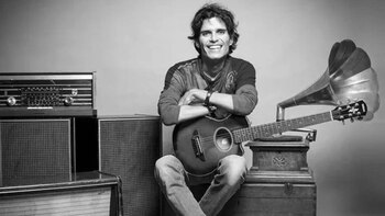 Pedro Suárez Vértiz: Una voz