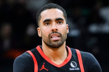 Jontay Porter, expulsado de por