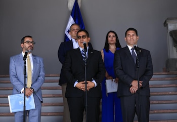 Las autoridades priorizan asistencia alimentaria en 103 municipios que permanecen bajo alerta roja. (FOTO:Proceso HN)