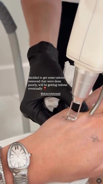 Kate Cassidy se borró uno de sus tatuajes en homenaje a Liam Payne
