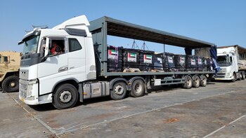 Colonos atacan camiones que llevan ayuda humanitaria a Gaza por quinta vez en mayo