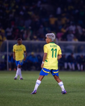 El volante chileno se encuentra