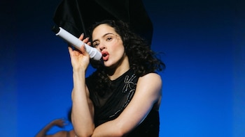 El mundo entero alucina con Rosalía y su nueva canción: “Es el dúo musical más esperado del año”