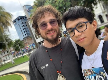 Luisito Comunica en Iquitos /