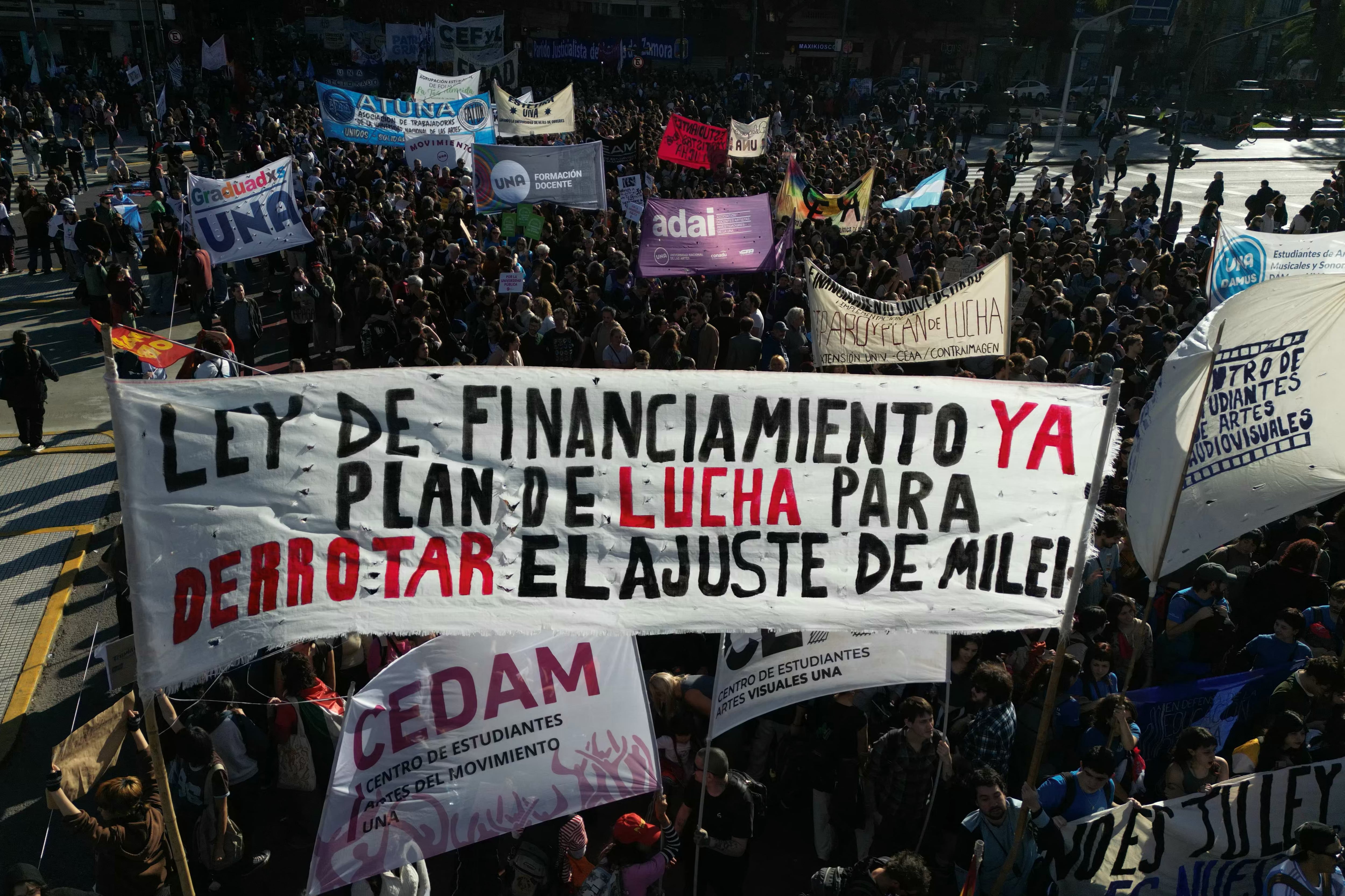 La marcha en reclamo por el financiamiento universitario (AFP)