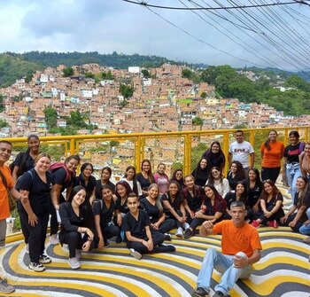 Visitas en la Comuna 14