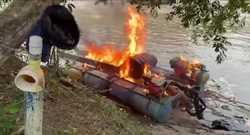 La Policía intervino cinco unidades de producción minera en el río Saldaña y destruyó maquinaria avaluada en 3.198 millones de pesos - crédito @ABDELAESPRIELLA/X