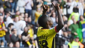 Video: el golazo de Yaser Asprilla con Watford que puso a delirar a sus hinchas