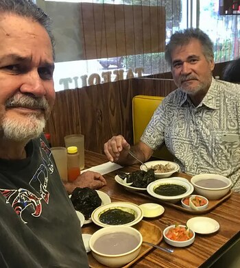 Actualmente, ambos hermanos disfrutan su