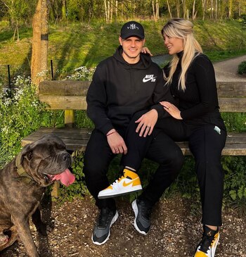 El perro acompañó a la