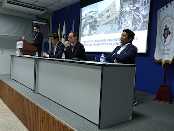 Especialistas de Panamá, Costa Rica y México analizaron las lecciones que deja el reciente terremoto en Venezuela para mejorar la preparación sísmica en la región. Cortesía Usma