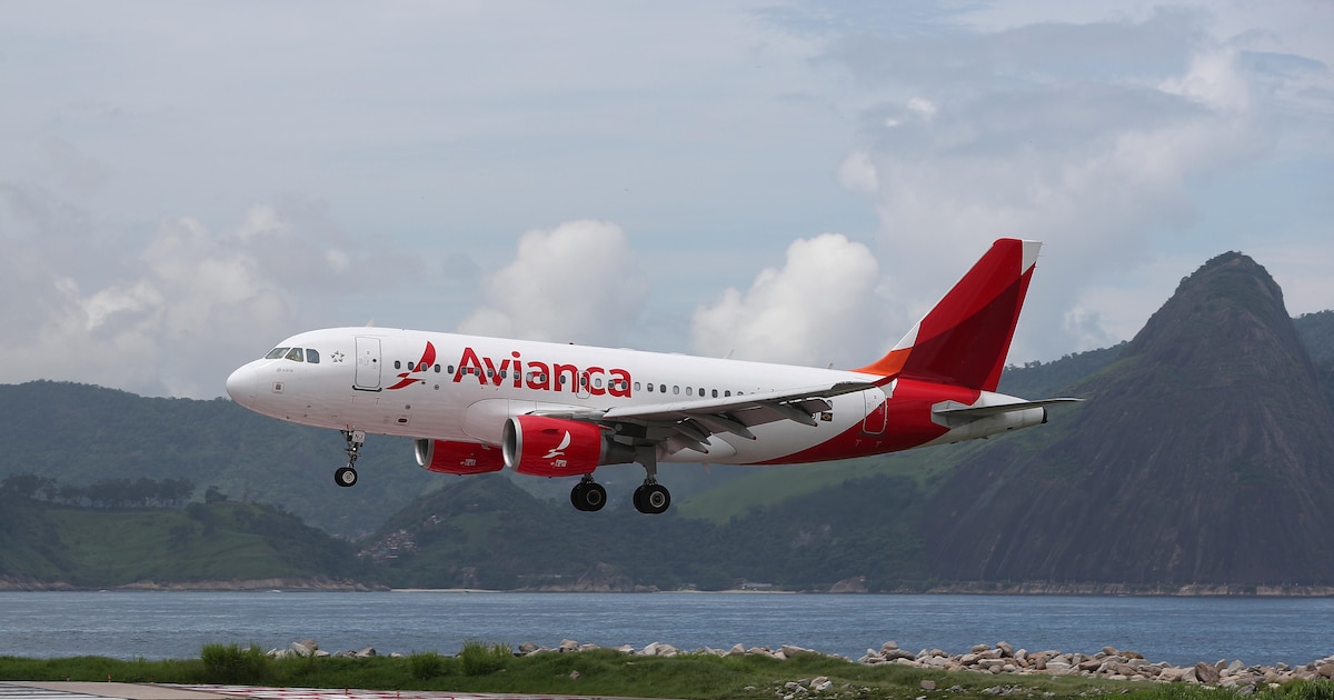 Vuelo de Avianca que cubría ruta Madrid-Bogotá sufrió una emergencia: tuvo que aterrizar en una isla del Atlántico - Infobae