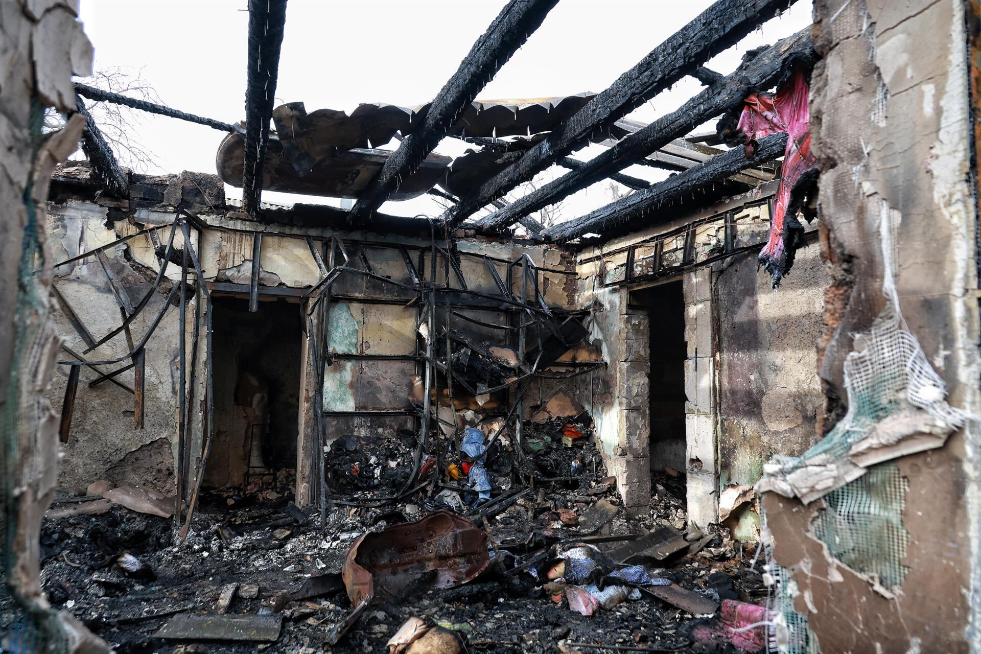 Al menos tres muertos y cuatro heridos en ataques rusos en Odesa y Zaporiyia