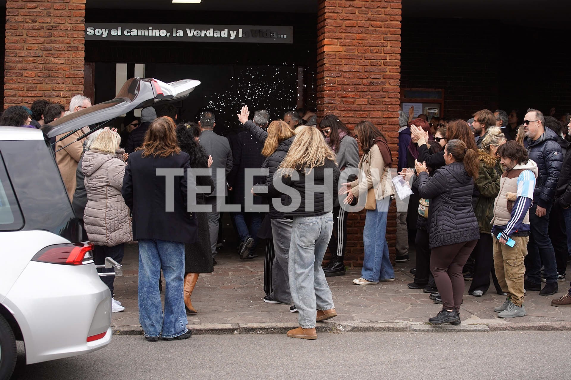 El velatorio de Ernestina Pais se realizó en Villa Crespo y sus restos fueron trasladados al Panteón de Actores del Cementerio de la Chacarita (RSFotos)