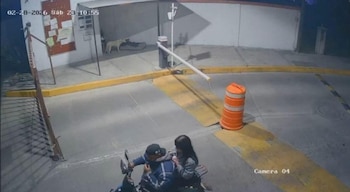 Una cámara de vigilancia captó