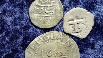 Una moneda de plata árabe