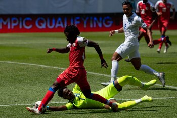 La desventaja numérica favoreció al