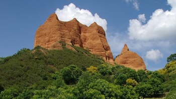 El nombre y las leyendas