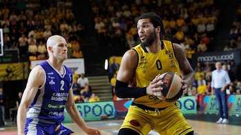 El ala-pívot estadounidense Timmy Allen firma por una temporada con el Kids&Us Manresa