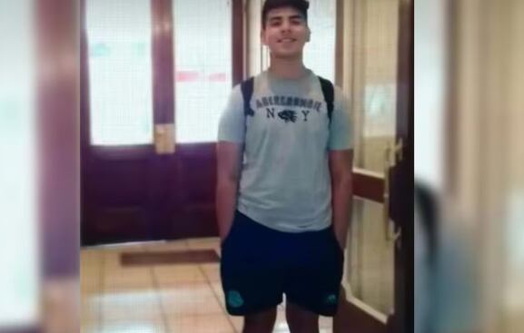 En el pasillo del edificio: esta es la última foto que Graciela Sosa le sacó a Fernando