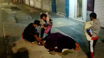 Nace bebé en las calles de la CDMX (Foto: captura de pantalla twitter@imagenYuri)