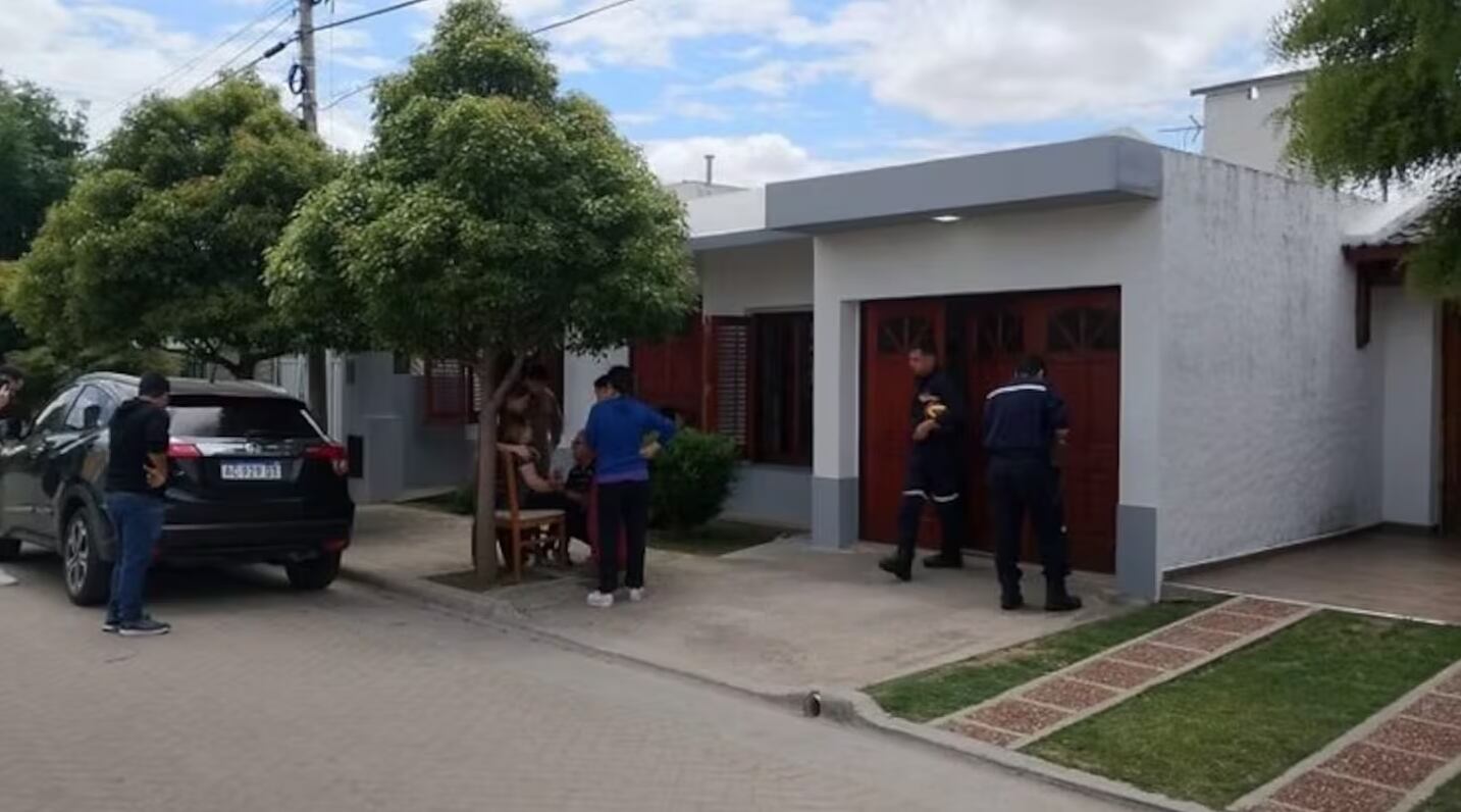 Un cordobés de 64 años perdió la vida en su casa de Río Cuarto al sufrir una grave herida mientras realizaba tareas de mantenimiento en un arma (Telediario)