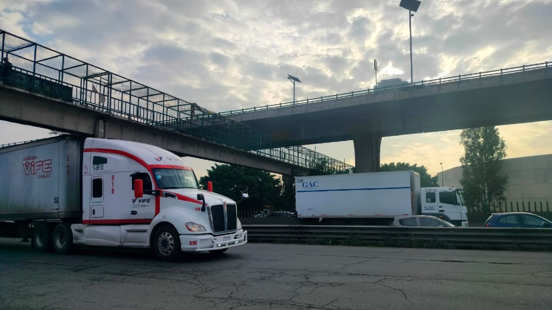 Autopista México-Querétaro tramo Perinorte Izcalli Edomex (Foto: Jorge Contreras/Infobae México)