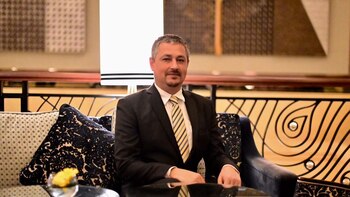 Encontraron muerto al embajador de