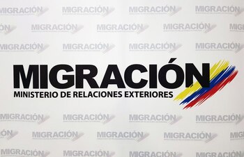 Foto de archivo. El logo de Migración Colombia en su sede principal en Bogotá, Colombia, 4 de febrero, 2020. REUTERS/Luis Jaime Acosta
