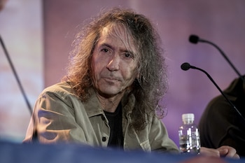 El cantante Robe Iniesta durante