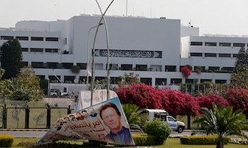 pakistan disolución del parlamento