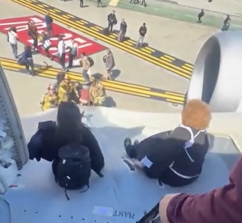 La evacuación de pasajeros se