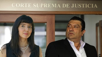 Diana López Zuleta, hija del concejal asesinado, lideró una batalla judicial que culminó con la confirmación del fallo sin condena por otros homicidios - crédito @dianalopezzuleta/Instagram/Sergio Acero/Germán Enciso/Colprensa