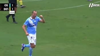 Debut goleador de Hernán Barcos con Sporting Cristal: anotó para el empate parcial contra Bentín Tacna Heroica por octavos de Copa de la Liga 2026