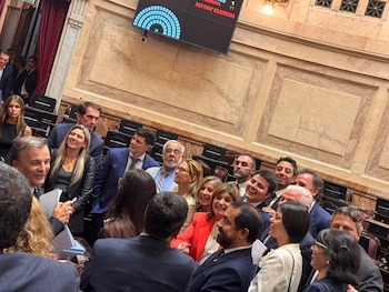 Los festejos del bloque libertario,