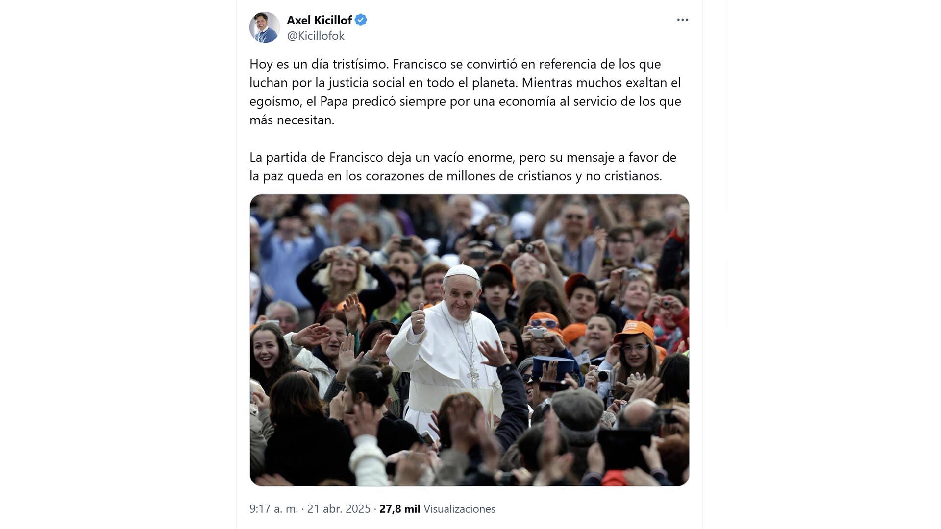 El último adiós de Axel Kicillof al sumo pontífice.