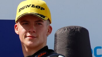 Holgado doblega a Öncü y